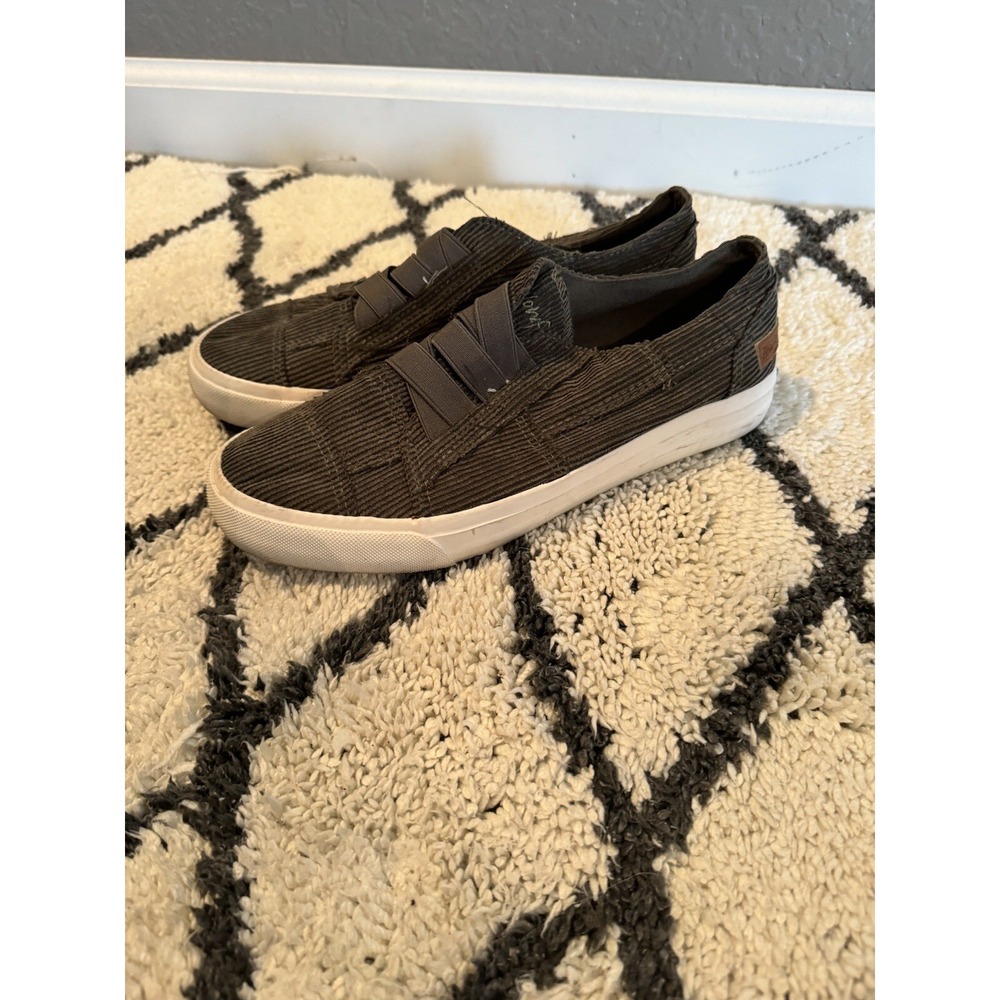 Blowfish Marley Corduroy Slip On Sneakers Size 8 Green